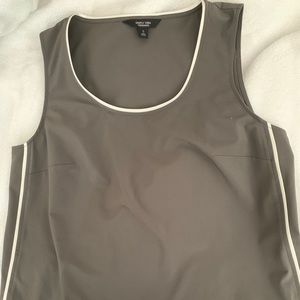 Top. Women’s summer Top